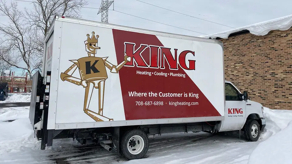 King heating truck in the snow
