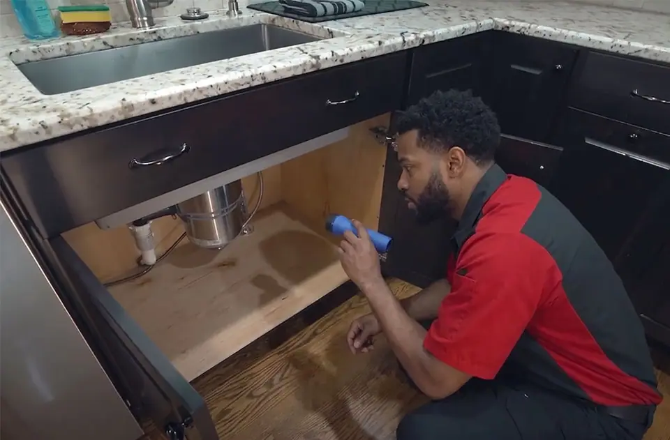 How to Remove Scale Buildup from Your Pipes