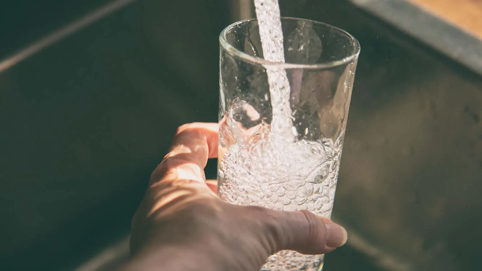 An under-sink drinking water filter
